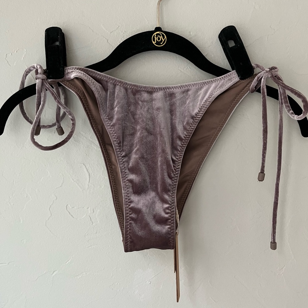 HTF SKIMS SWIM VELVET TIE BIKINI BOTTOMS UMBER S M - Picture 1 of 7
